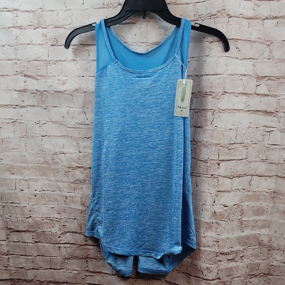 aeuui blue tank top medium new nwt